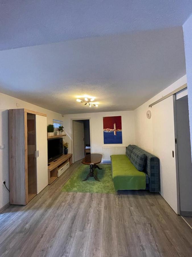 Apartmani Unski Biser Казин Екстериор снимка